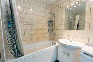 Гостиница Уютный Дом Самара Люкс с кухней-столовой-15